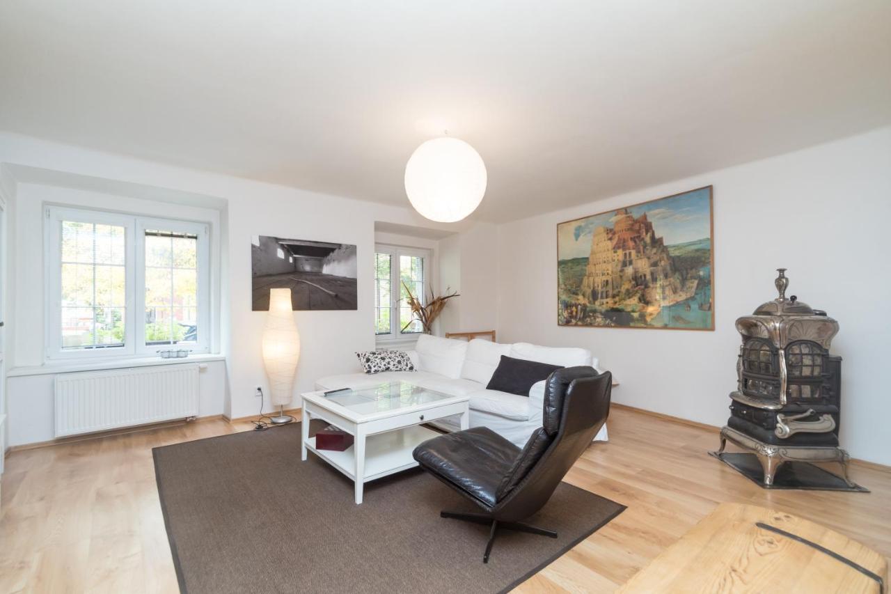 Budyne Apartment Budyne nad Ohri Esterno foto