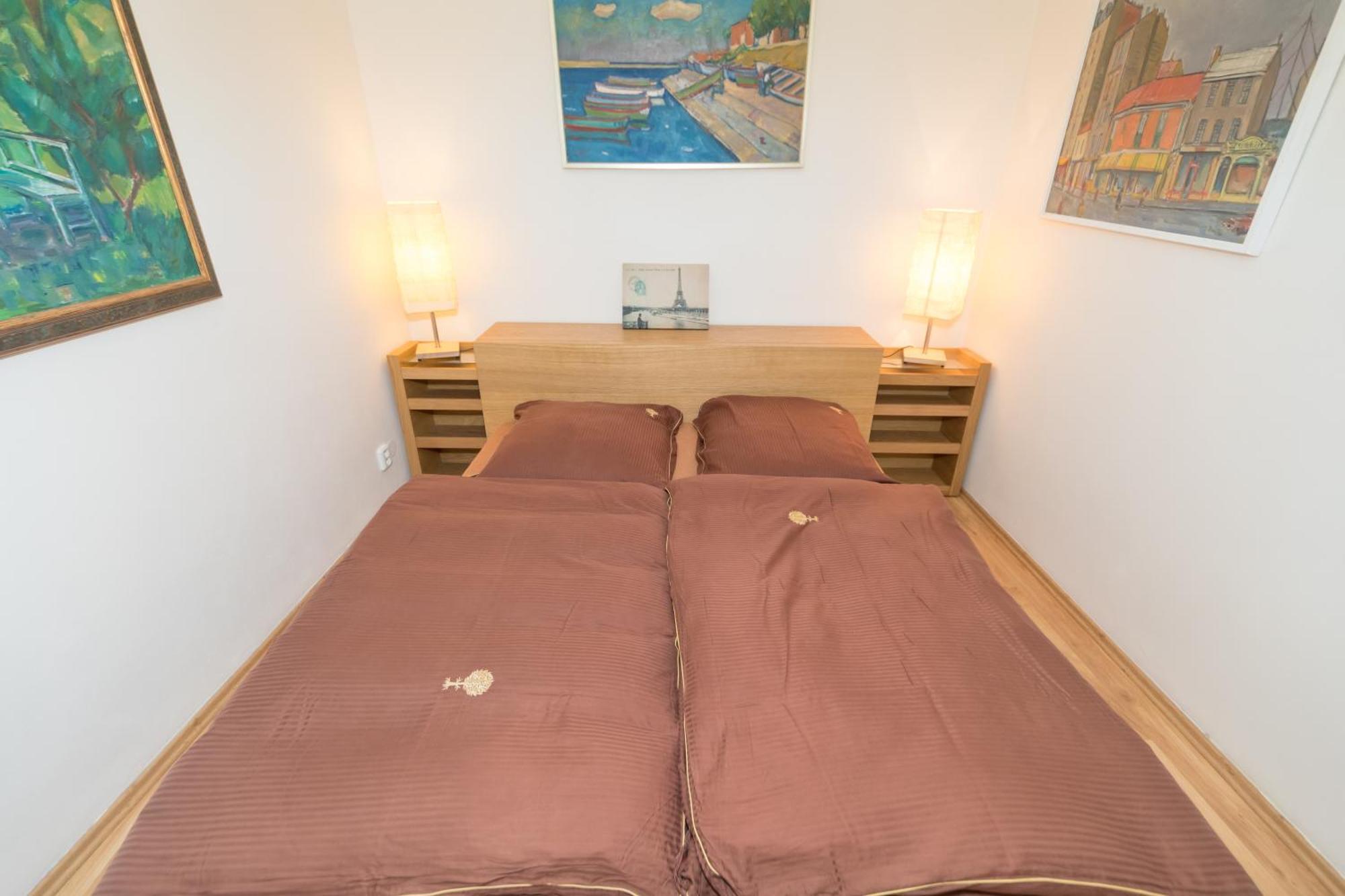 Budyne Apartment Budyne nad Ohri Esterno foto
